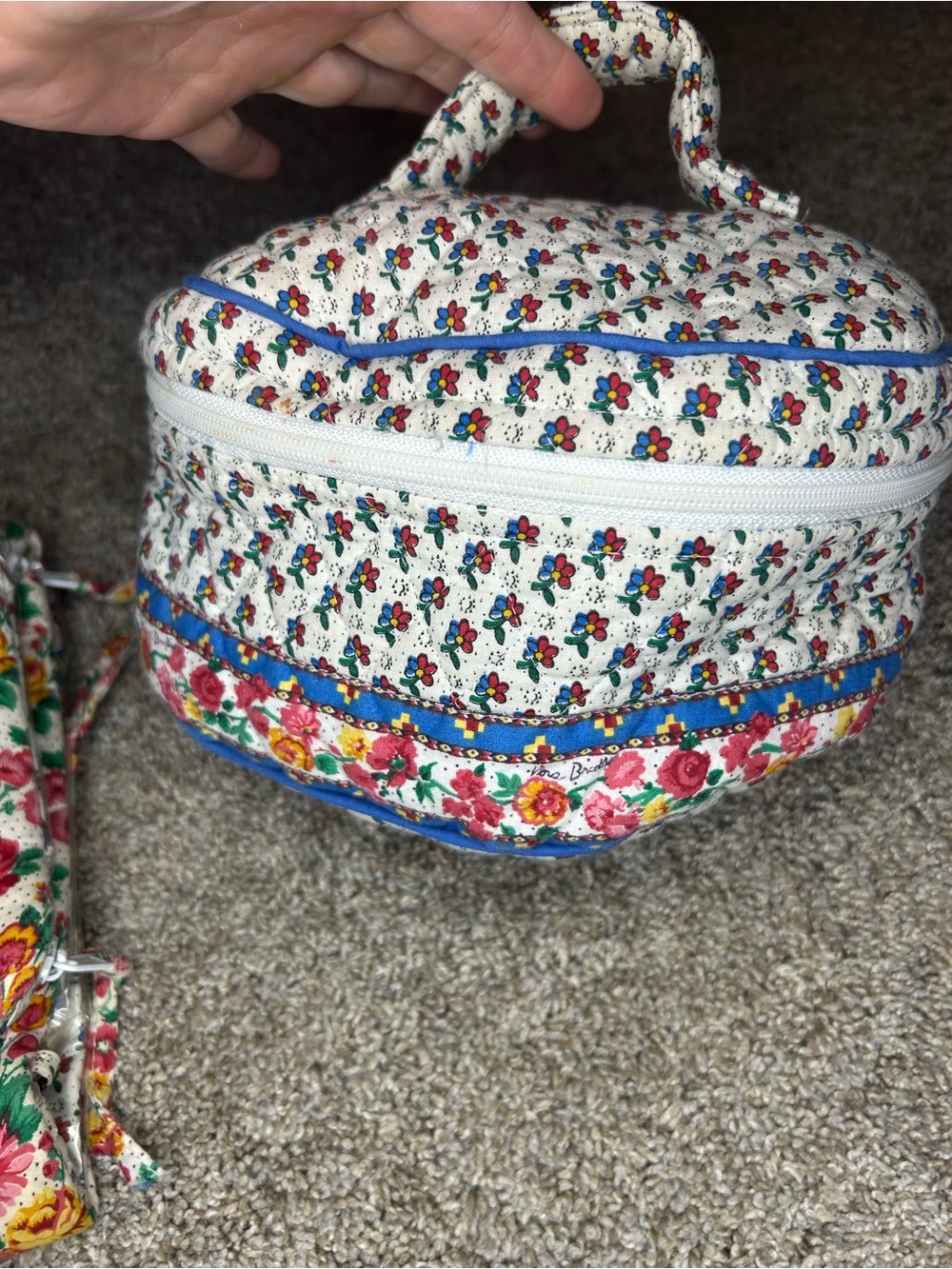 Vera Bradley Provincial Floral Quilted Toiletry set. - Picture 2 of 6
